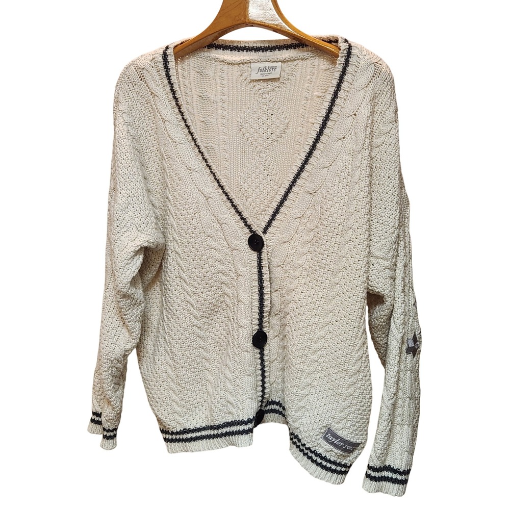 Taylor Swift Folklore Album Cardigan Knit Silver‎ Stars Buttons XL/2XL